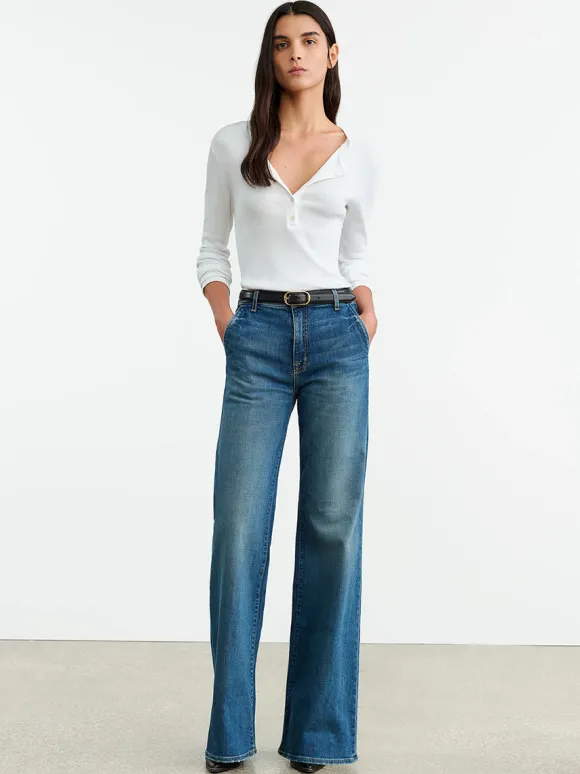 Anna Jean in Classic Wash