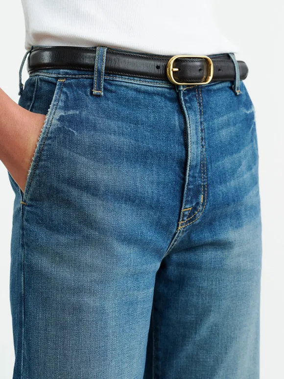 Anna Jean in Classic Wash