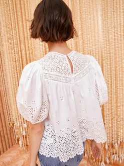 Aviana Top in Cowrie