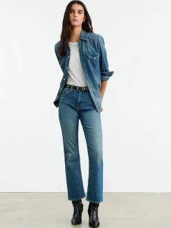 Boot Cut Jean in Classic Wash