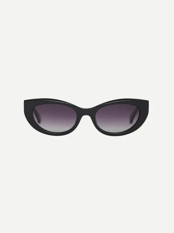 Cannes Sunglasses in Black