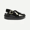 Crisscross Platform in Fussbett in Black