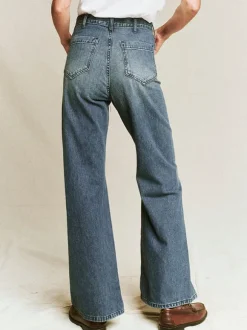 Dock Jean in Marina Wash