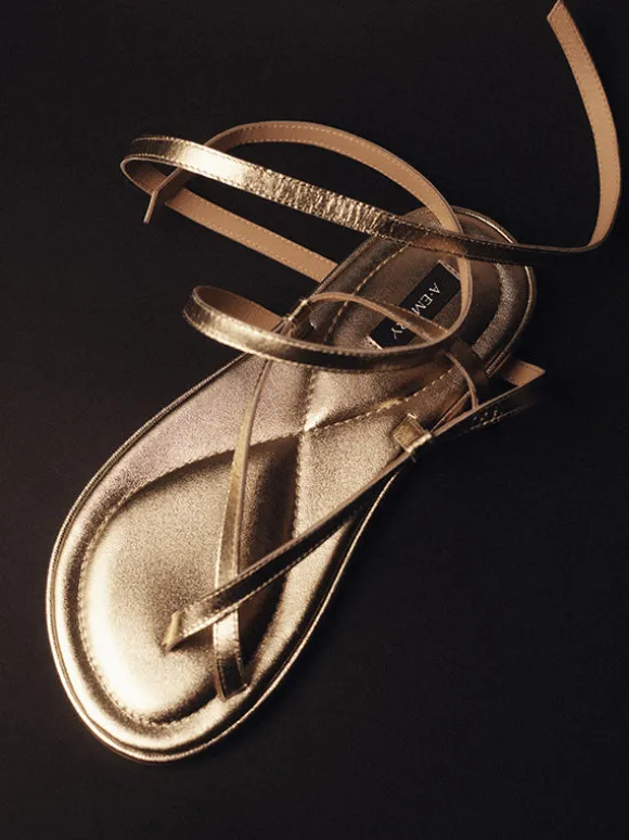 Elliot Sandal in Gold
