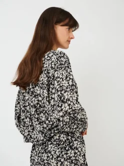 Eolia Skirt in Black/White