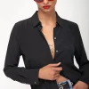 Essential Shirt in True Black