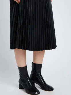 Faux Leather Pleated Skirt in Black