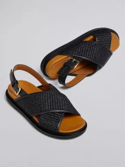 Fussbett Sandals in Black Rafia