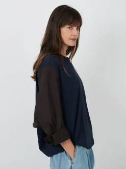 Heris T-Shirt in Navy