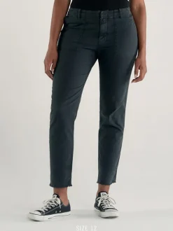Jenna Pant in Carbon