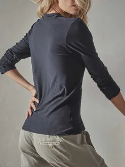 Long Sleeve Slub Tee in Deep