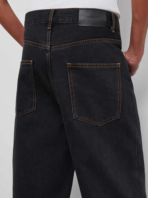 Low Rise Jean in Black