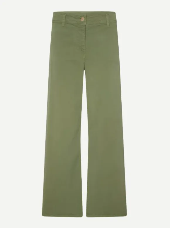 Megan Pant in Camo