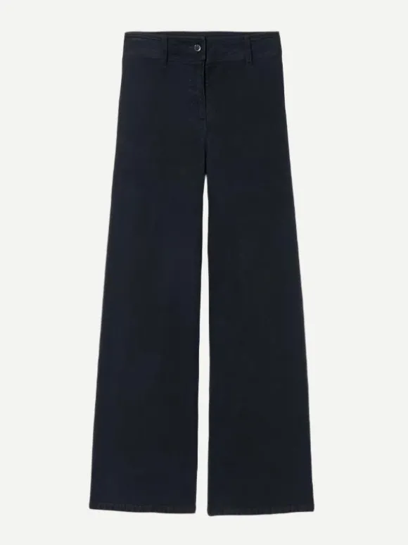 Megan Pant in Midnight