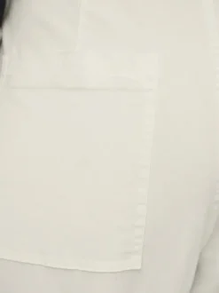 Megan Pant in Stone