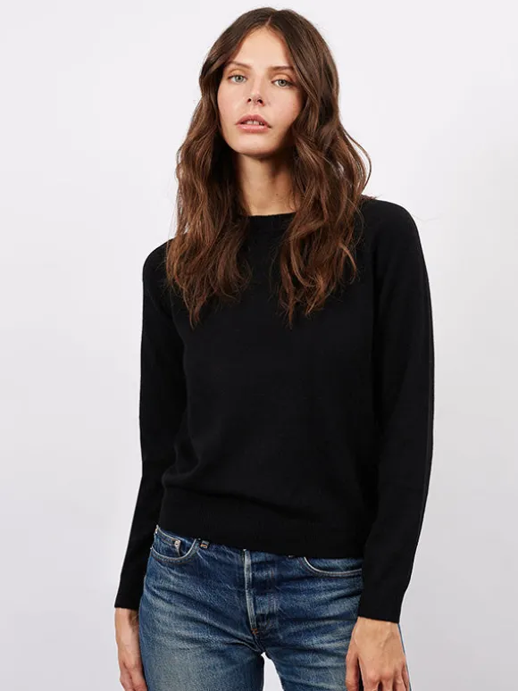 Mila Light Knit in Black