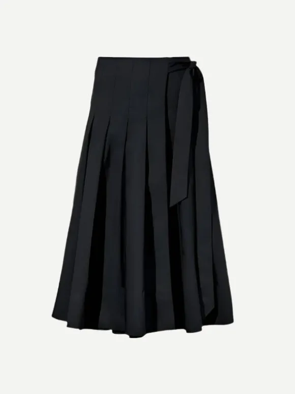 Peters Skirt in Black