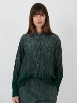 Pyjama Shirt in Green Chain