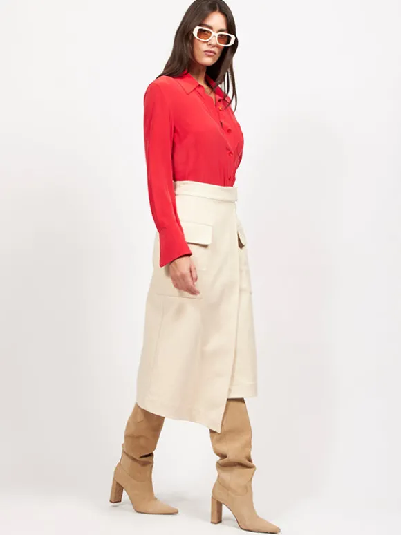 Quinne in Racing Red