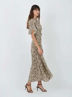 Sakura Skirt in Natural Python