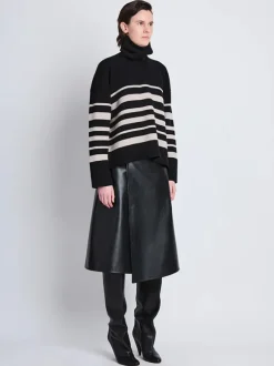 Sandra Turtleneck In Black Striped Cashmere