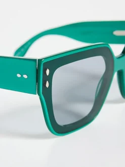 Square Sunglasses in Emerald Green