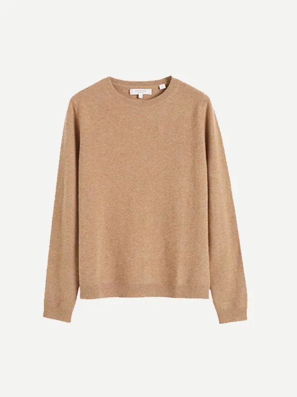 The Classic Crew in Camel