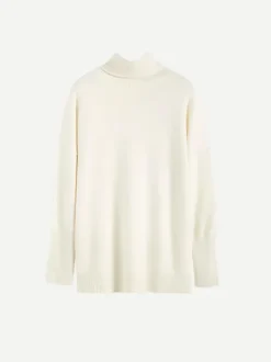 The Relaxed Polo in Cream