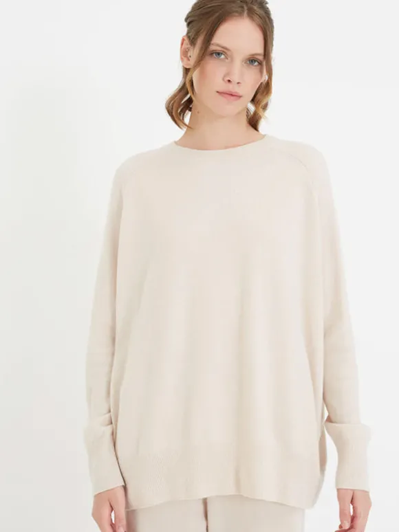 The Slouchy in Bone
