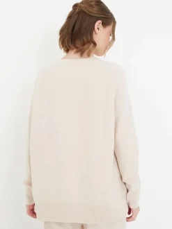 The Slouchy in Bone