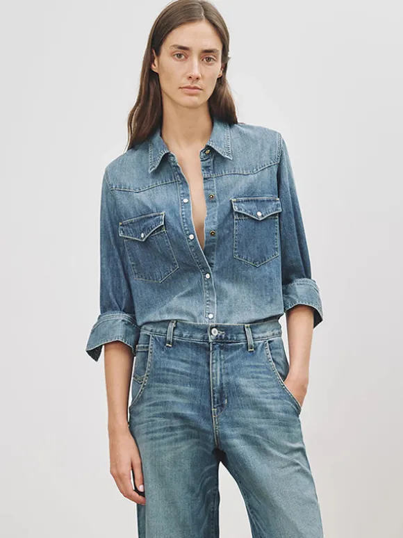 Travis Shirt in Classis Wash