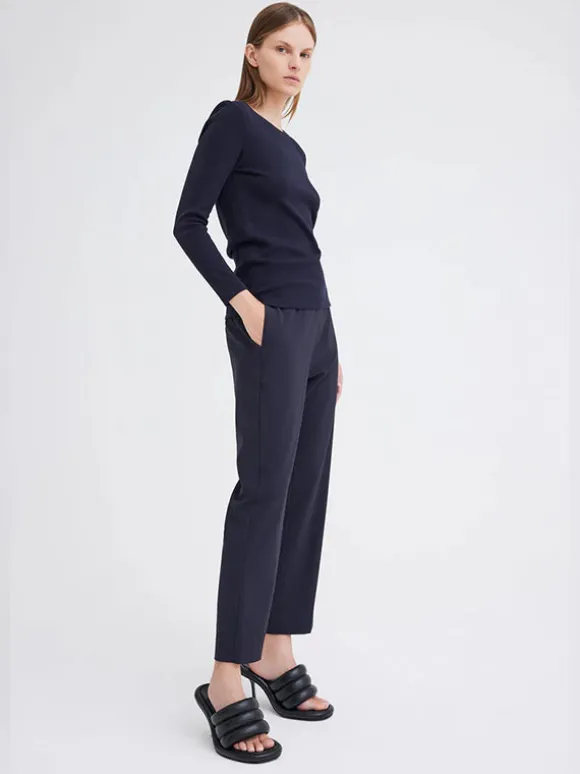 Vere Long Sleeve Top in Darkest Navy