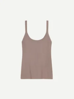 Verna Tank in Acorn