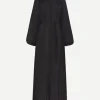 Voluminious Tiered Dress in Black