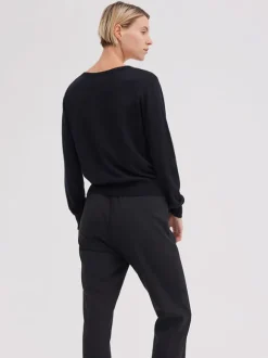 Will Sweater in Black